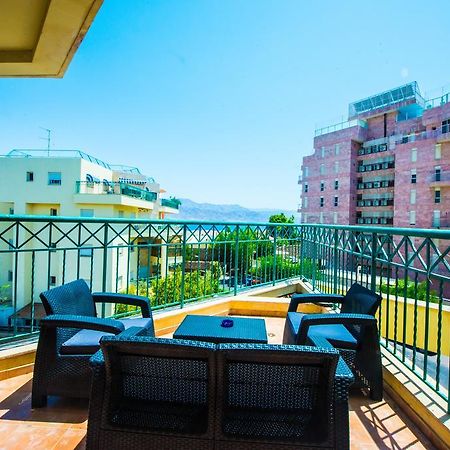 C Class Apartment Eilat Dış mekan fotoğraf