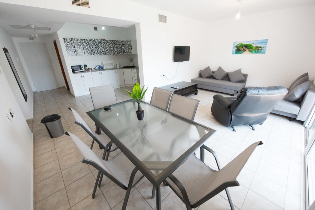 C Class Apartment Eilat Dış mekan fotoğraf